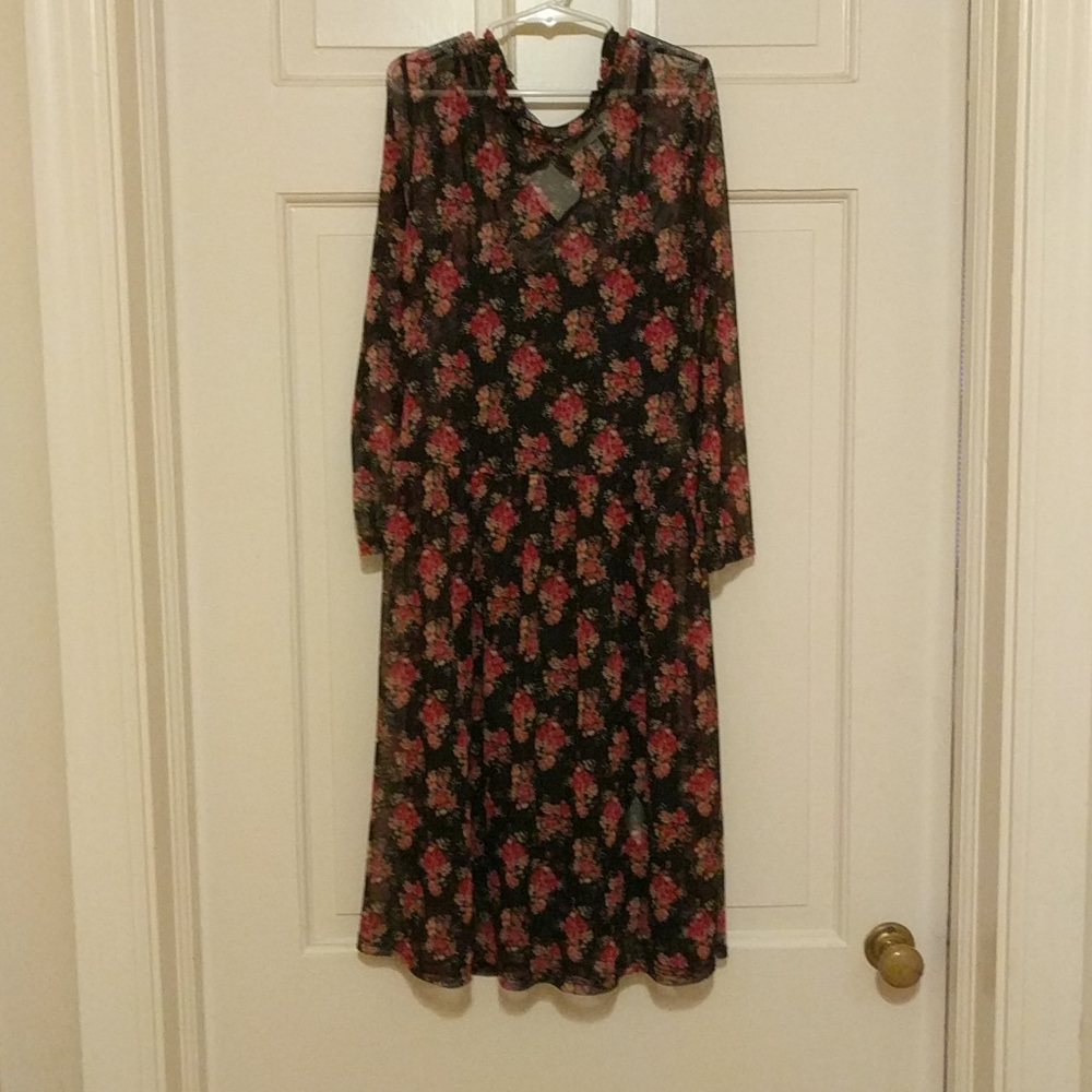 Juniors lace dress